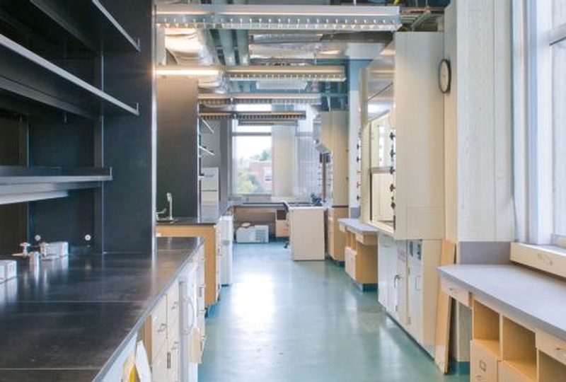 Tufts University Pearson Chemistry Lab