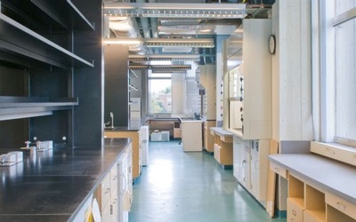 Tufts University Pearson Chemistry Lab