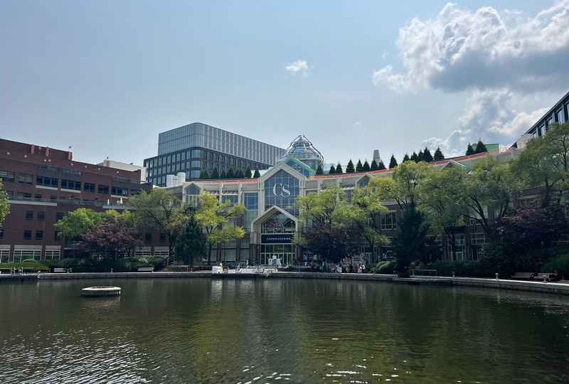 100 CambridgeSide